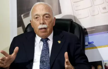 Excongresista afirma que no siempre se trata de violaciones, minimizando lo vivi