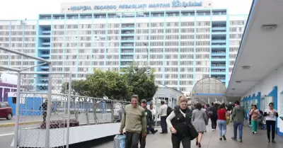Pacientes rechazan que EsSalud niegue crisis
