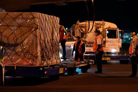 Llegaron al Per� m�s de 500 000 dosis de vacunas contra la influenza.