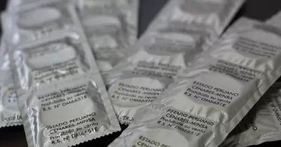 Minsa reparte anticonceptivos a horas de San Valent�n.