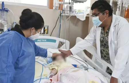 Beb� de cuatro meses sobrevive a complicada operaci�n.