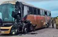 Autob�s choc� contra un cami�n en carretera: Reportan al menos cinco muertos y m�s de 20 heridos