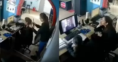 Jefe descubre que sus trabajadoras se pasaban el d�a viendo series