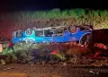 Volcadura de autob�s en carretera dej� al menos 6 muertos y m�s de 30 heridos