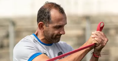 �Hern�n Barcos genera conflicto por su doble rol?