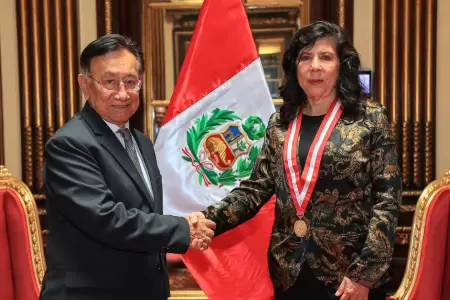 Presidente Balc�zar sostuvo reuni�n institucional con Janet Tello, titular del P
