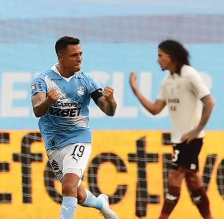 Sporting Cristal rescat� un empate ag�nico 2 a 2 ante Universitario