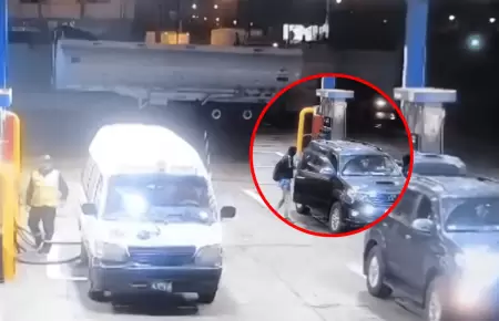 Delincuentes armados roban camioneta de una familia en grifo en Callao