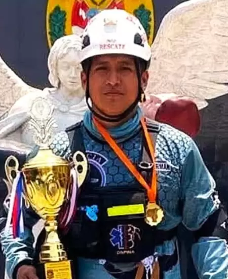 Rescatista Patrick Ospina ser� ascendido p�stumamente