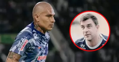 Paolo Guerrero sali� en defensa de Pablo Guede.