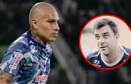 Paolo Guerrero sali� en defensa de Pablo Guede.