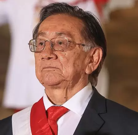 Jos� Balc�zar revela que compra de aviones a EE.UU. se hizo 'a dedo'.