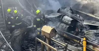 Helic�ptero militar cae sobre un mercado