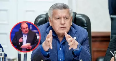 Cesar Acu�a arremete contra Rafael L�pez Aliaga