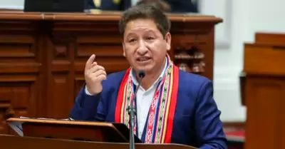 Guido Bellido propone que se hagan diversos ex�menes a los pr�ximos candidatos.