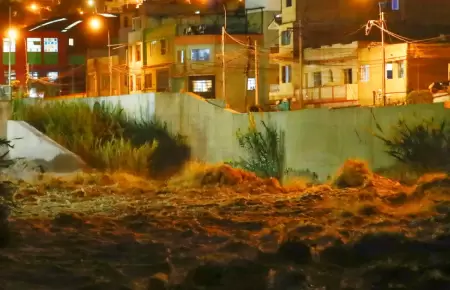 R�o R�mac alcanz� umbral rojo en estaci�n San Mateo, alerta COEN.