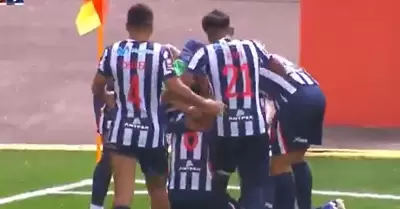 Alianza Lima venci� 1-0 a UTC y se consagra como l�der del Apertura.