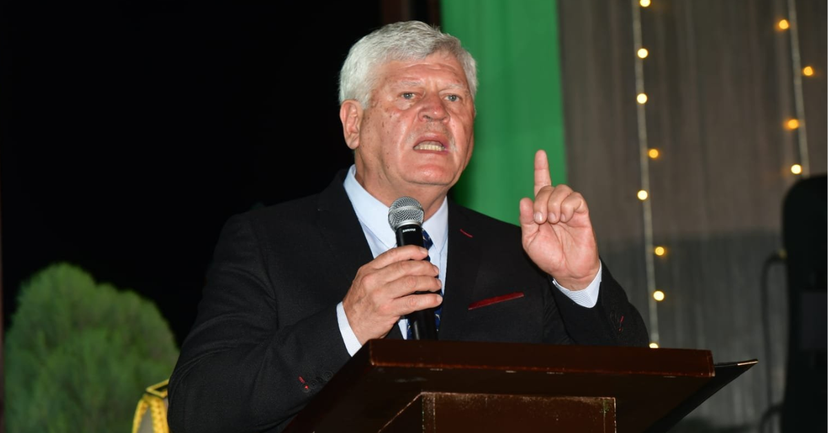Ministro del Interior anuncia estrategia para enfrentar la inseguridad: "Quiero ver a oficiales en las calles"
