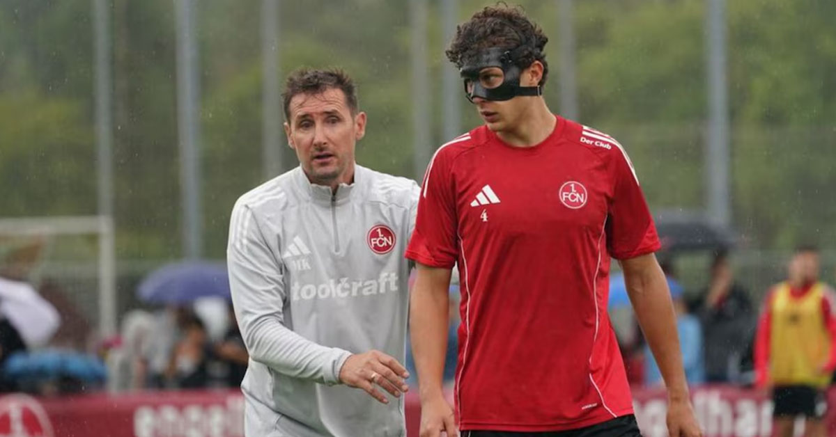 Miroslav Klose habl� sobre la lesi�n de Fabio Gruber.