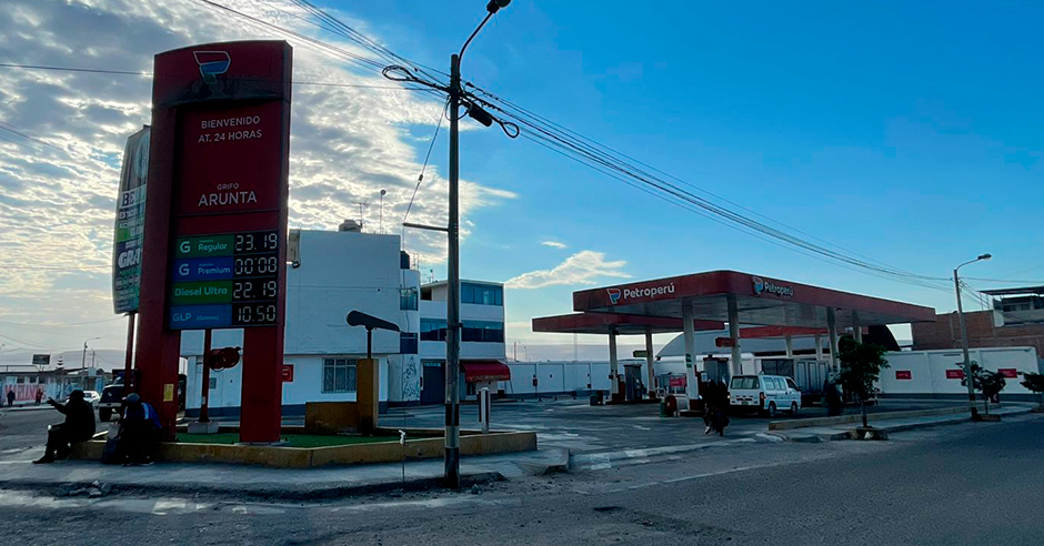 Valor de combustibles en Tacna registran fuertes incrementos en grifos de la ciudad: Transportistas preocupados por alza de precios