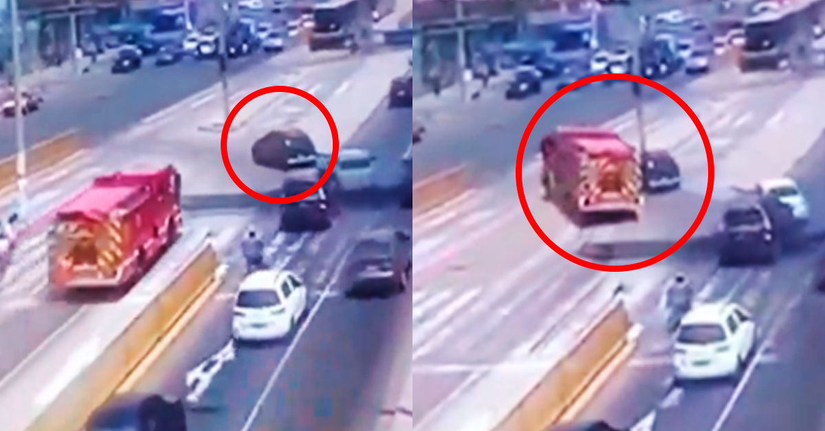 Chorrillos: Camión de bomberos evita accidente mortal con auto que se cruzó en vía del Metropolitano