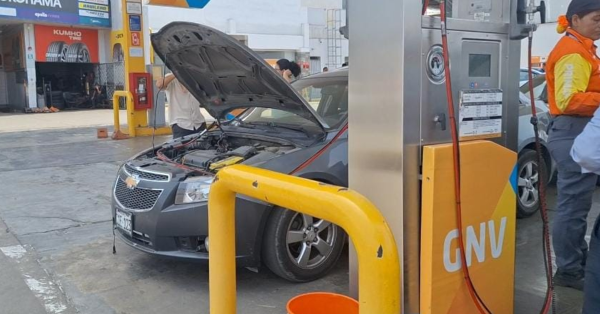 Grifos en Lima vienen siendo restablecidos con GNV de forma progresiva, afirma premier Miralles