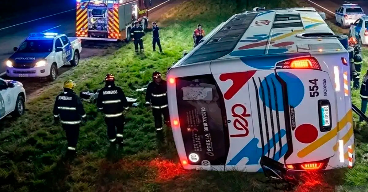 Volcó bus en la Ruta 9: Reportan más de 40 heridos tras accidente de tránsito en carretera