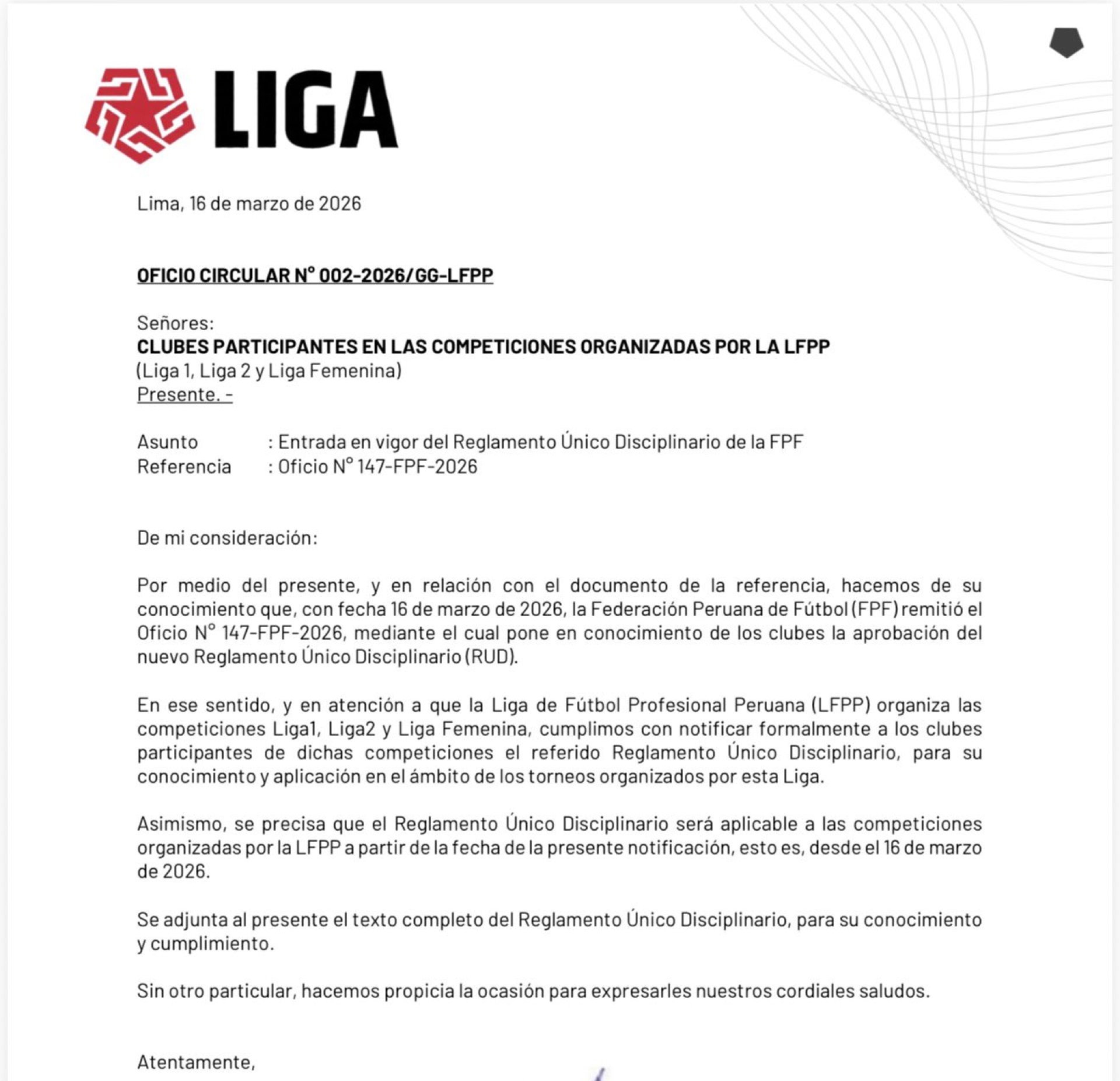 Organizadores de la Liga 1 notifican a los clubes el nuevo reglamento.