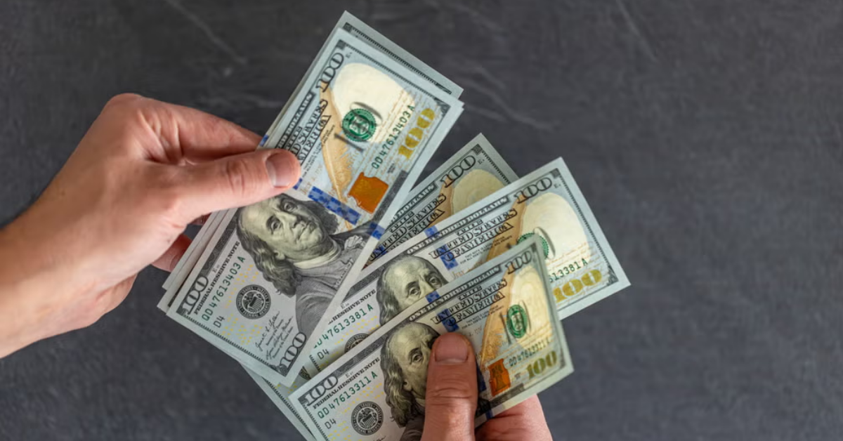 ¡Atención! El dólar continúa bajando: ¿Cuál es el precio hoy, miércoles 18 de marzo?