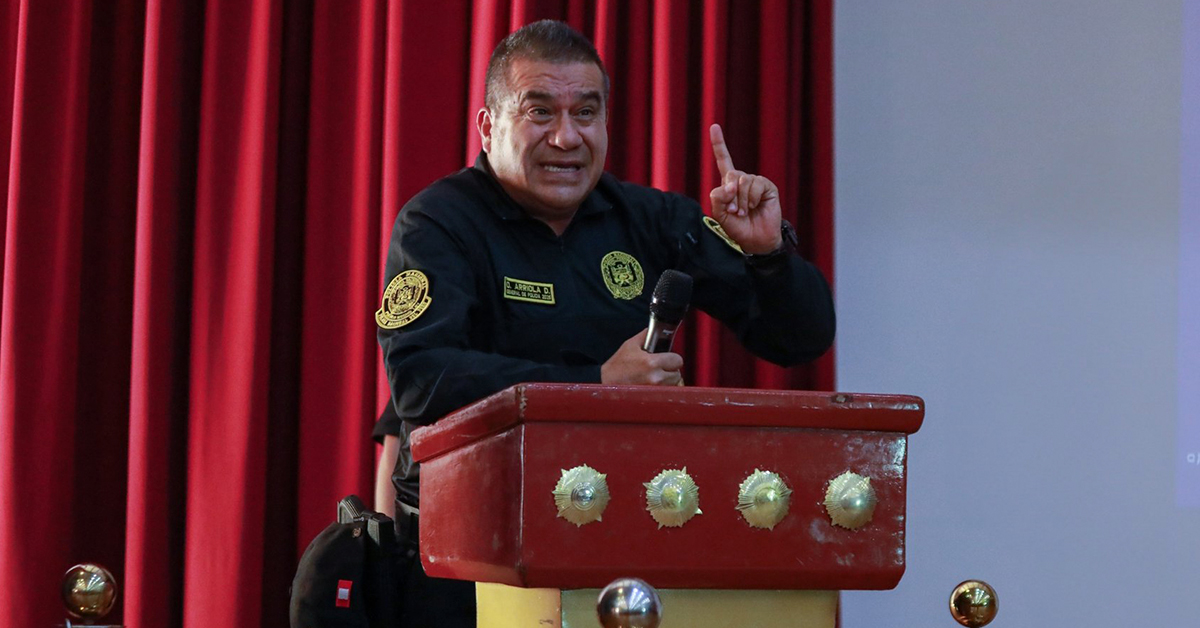 José Balcázar descarta remover a Óscar Arriola como comandante general de la PNP: "Tiene mi apoyo"