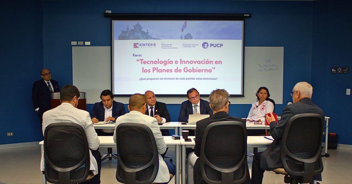 Candidatos y técnicos debaten el uso de la tecnología para resolver las crisis del país