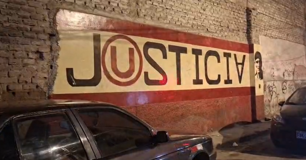 Cercado de Lima: Presuntos barristas desatan balacera en plena madrugada y un auto resulta afectado