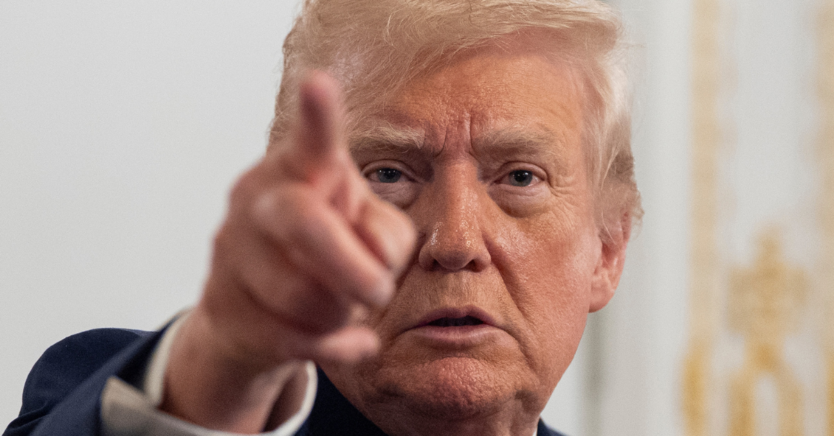 Donald Trump "desatará el infierno" si Irán no accede a plan de paz, indica Casa Blanca