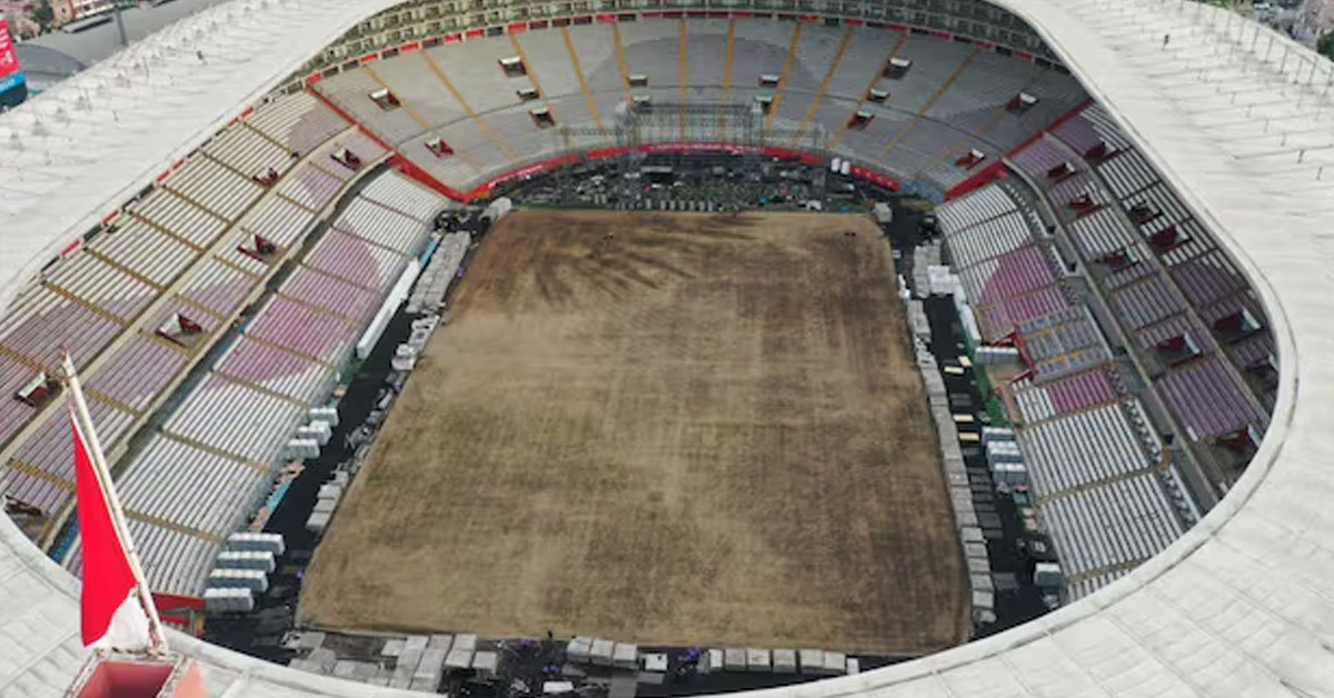 Campo de juego del Estadio Nacional luce en p�simas condiciones.