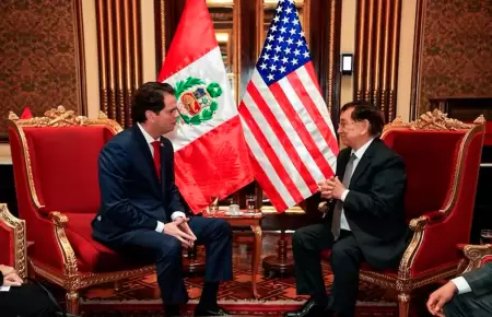 Jos� Mar�a Balc�zar sostuvo una reuni�n con Bernie Navarro.