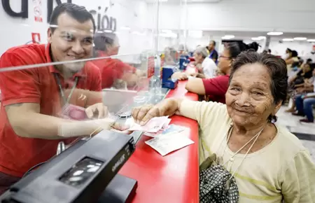 Cobro del programa Pensi�n 65 se adelanta por emergencias climatol�gica.