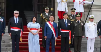 Jos� Mar�a Balc�zar reconocido como Jefe Supremo de FF.AA. y PNP