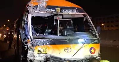 Choque entre 'Anconeros' deja al menos 10 heridos en la Panamericana Norte