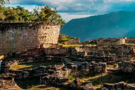 Complejo Arqueol�gico de Ku�lap en estado de emergencia.