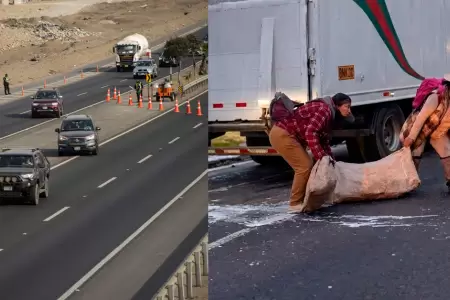 Tarros de leche quedaron esparcidos sobre la pista luego del accidente del tr�il