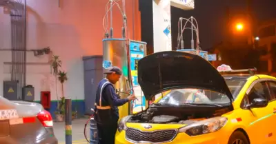 Presentan proyecto de ley para otorgar un bono a taxista afectados por falta de