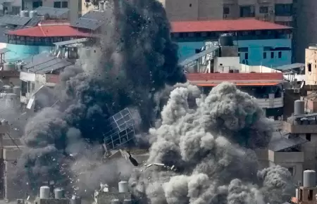 Armada de Israel bombarde� la capital de el L�bano.