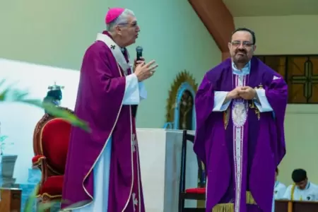 Arzobispado de Lima investiga al sacerdote Marco Ag�ero por presuntos tocamiento