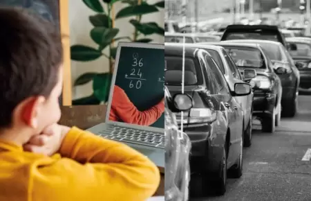 Minedu exhorta a colegios privados a acatar clases virtuales en favor de reducci