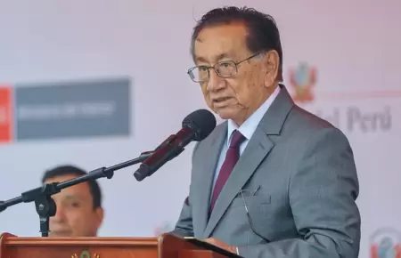 Presidente Balc�zar en promulgaci�n de Plan de Seguridad