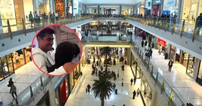 Mujer encuentra a su expareja con otra mujer