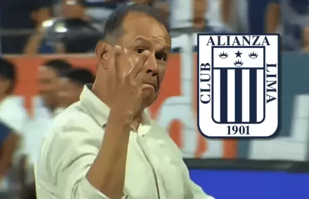 El pol�mico gesto de Juan Reynoso tras la derrota de Melgar 3 a 1 ante Alianza L