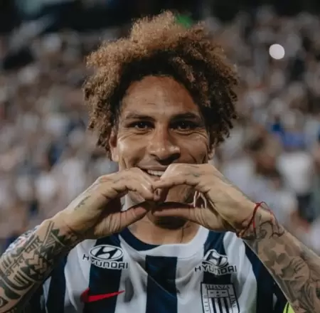 Paolo Guerrero busca ser uno de los propietarios de Alianza Lima.