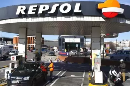 Repsol garantiza operatividad de sus estaciones al 100 %.