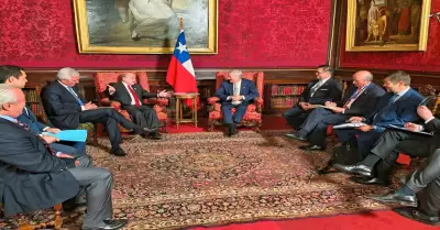 Canciller se reuni� con Jos� Antonio Kast en Chile.